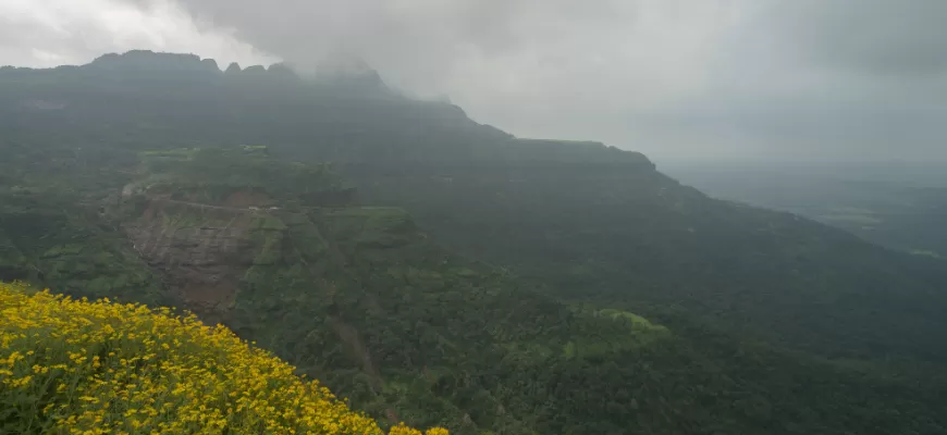 Malshej Ghat Tour With Rentrip